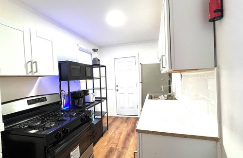 Stockade Historic District Apartment | Electric City Mid-Term Downtown Apartment