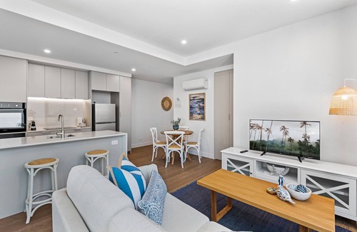 Preston Apartment | Elegant 1-Bed by Shops
