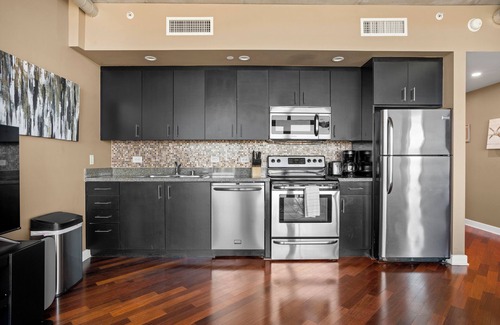 Civic Core Condo | Elegant 1 Bedroom in a Prime Location Free Parking & Wifi!