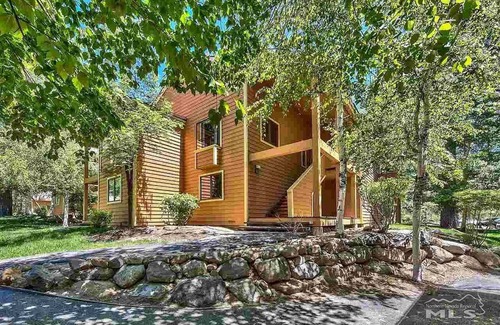 Incline Village House | Elegant 2-bedroom McCloud Condo in Incline Village