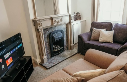 Whitehaven House | Elegant 3-Bedroom Home 3BD Quiet Whitehaven