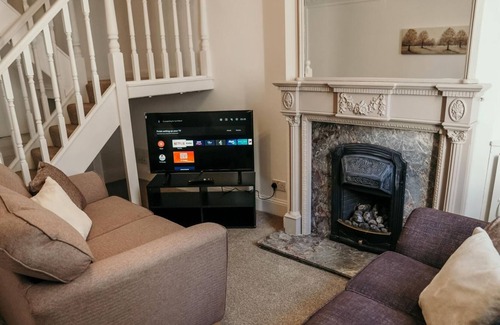 Whitehaven House | Elegant 3-Bedroom Home 3BD Quiet Whitehaven