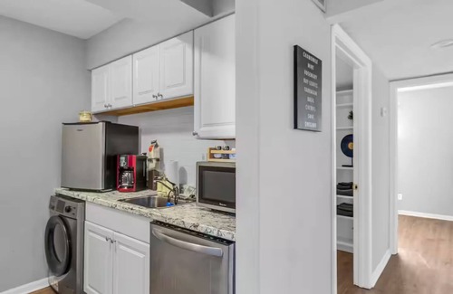 Lawrence Apartment | Elegant 3BR Retreat: Comfort, Style Prime Location