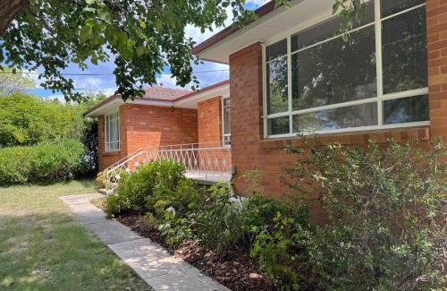 Red Hill House | Elegant 4BR Home in Red Hill