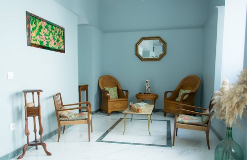 Penaflor Villa | Elegant andalusian manor house with private pool
