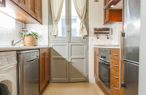 Castellana Apartment | ELEGANT APARTMENT IN BARRIO DE SALAMANCA