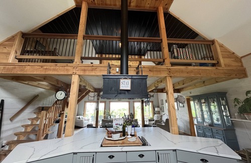 Sanbornton Ski Chalet | Elegant Chalet Mountain Views