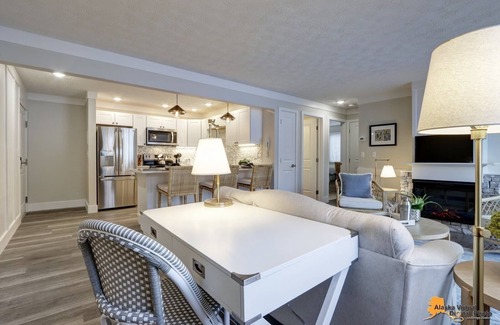 Spenard Apartment | Elegant Charm in Anchorage