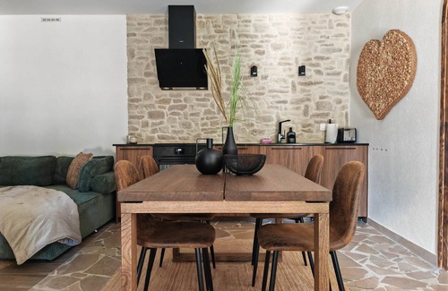 Gex Apartment | Elegant Courtyard Retreat on Estate near Geneva. Mont Blanc views. Pet-Friendly!