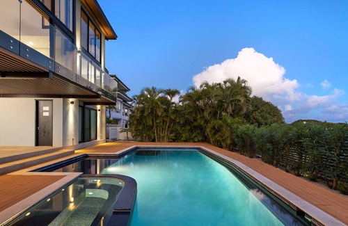 Kahala House | Elegant home in Honolulu's exclusive Kahala neighborhood