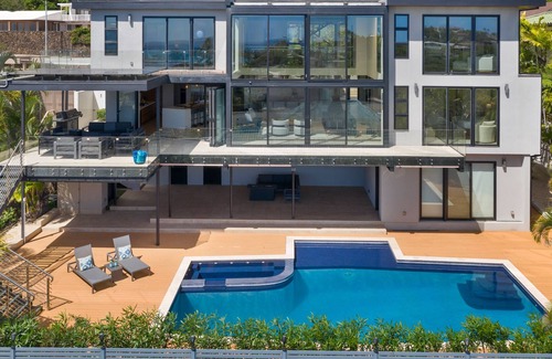 Kahala House | Elegant home in Honolulu's exclusive Kahala neighborhood