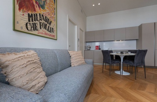 Historic Centre Apartment | Elegant Home with Terrace by Wonderful Italy