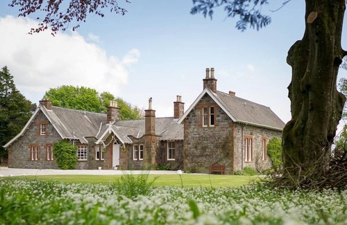 Kirkcudbright House | Elegant house overlooking the sea on an estate full of wonders to explore