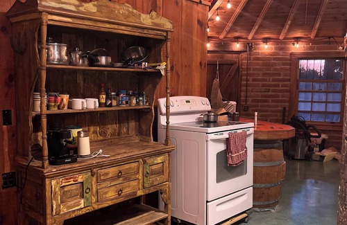 Tucson Estates House | Elegant magical rustic round house by Saguaro National Park