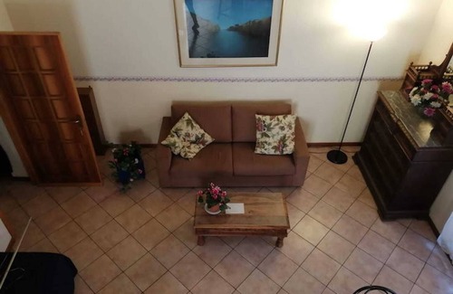 Borgo Vecchio Apartment | Elegant Mezzanine in the Historical Centre