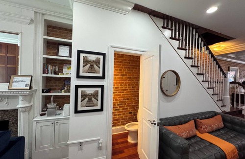 Columbia Heights House | Elegant New Listing 5-Bdrm Home