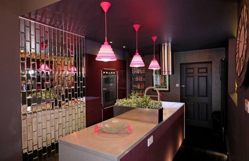 Norwich Apartment | Elegant Norwich Apartment in The Lanes w/Parking
