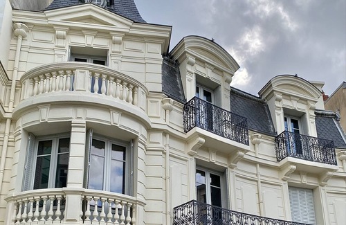 Vieux Vichy Apartment | Elegant Suite in Central Vichy – Modern Amenities & Prime Location