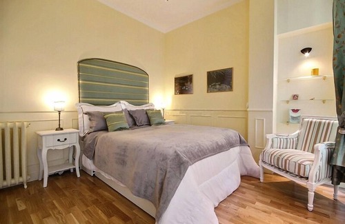 Paris City Center Apartment | Elegant Suite Louvre-Palais Royal-Opera-Chatelet