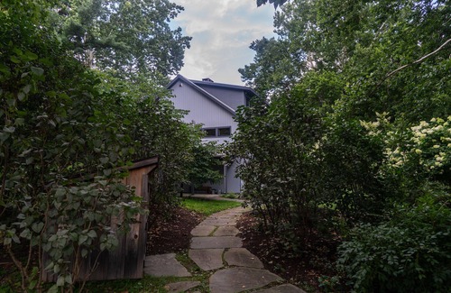 Malden Bridge House | Elegant Upstate Sanctuary on 20 Acres