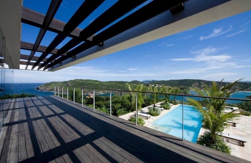 Buzios Villa | Elegant Villa in Ferradura Beach Buzios - BUZ003