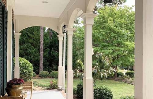 Pinehurst House | Elegant Whole House Retreat - Sleeps 8 - 9 Mins From PCC No. 2