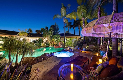 Vista House | Elevado Hills Family Getaway ~ Pool ~ Games ~ Pkg!