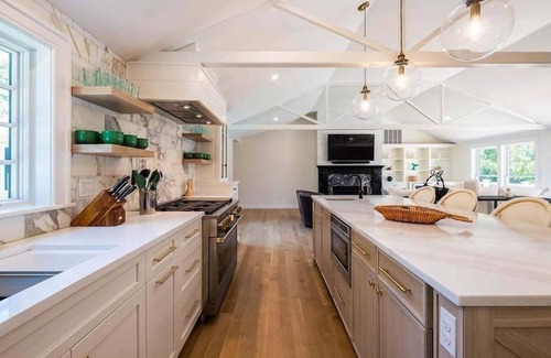 North Chatham House | Elevate Your Cape Stay: Chatham Luxury with Pool & Beach RPAM026
