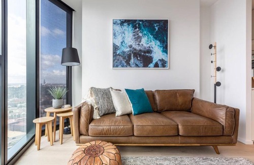 Southbank Apartment | Elevated City Style with a Stunning Outdoor Pool