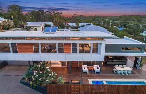 Byron Bay House | Elevation Byron Bay - Heated Pool and Hot Spa