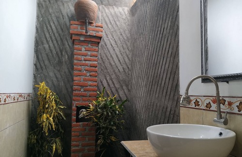 Pemuteran Bed & Breakfast | Eliska Sari Bungalows