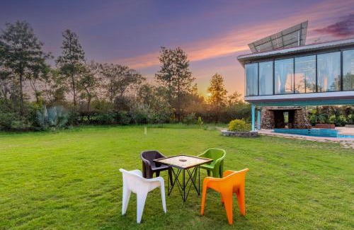 Faridabad Apartment | ELIVAAS 3 BHK with Treehouse & Pvt Pool - Handa's Gateway