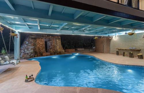 Faridabad Apartment | ELIVAAS 3 BHK with Treehouse & Pvt Pool - Handa's Gateway