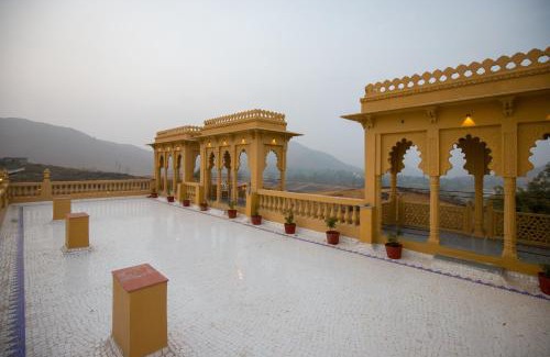 Gogunda Villa | ELIVAAS Amber Royale 3 BHK with Pvt Pool & Terrace
