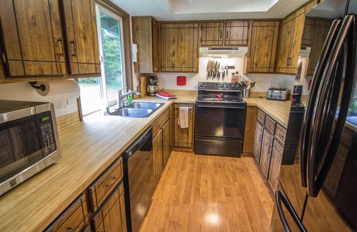 Forks House | Elk Creek Retreat by Olympic Coast Rentals