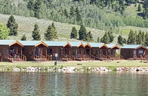 West Yellowstone Cabin | Elk Haven Camping (Cabin 12)