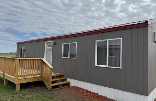 Belfield Cabin | Elkhorn Cabin Summary