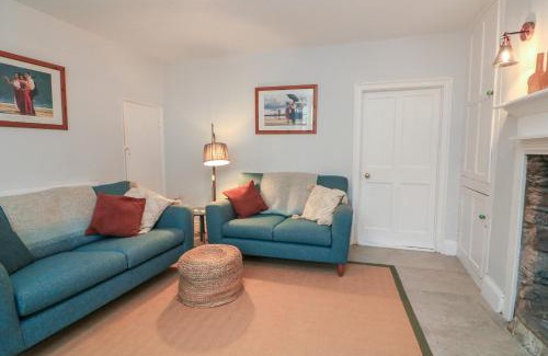 Malborough House | Ellenor