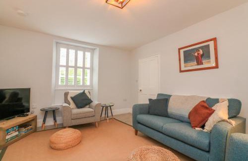 Malborough House | Ellenor