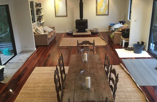 Lovett Bay House | Elvina Bay Retreat - Tranquil Waterfront Getaway