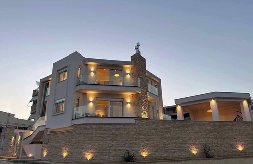 Chalcis Apartment | Elysia