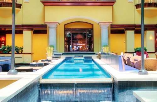 Bonanza Hotel | Embassy Suites by Hilton Laredo