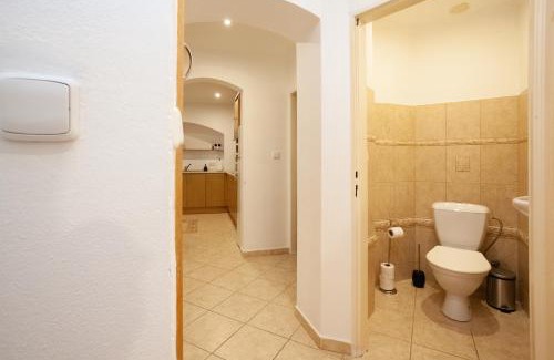 Znojmo Apartment | Emerald Apartment
