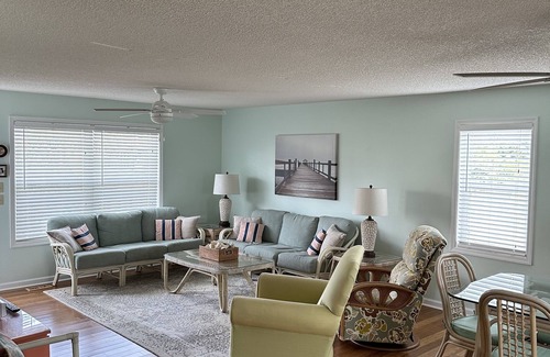 The Point Condo | Emerald Isle "The Point Rental". 3 bedroom 2 bath. Ocean view.