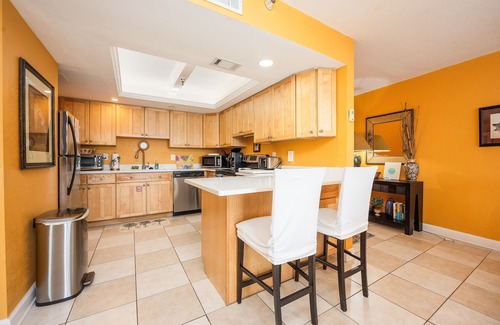 Navarre Beach Condo | Emerald Surf # 505, Steps from the Beach!