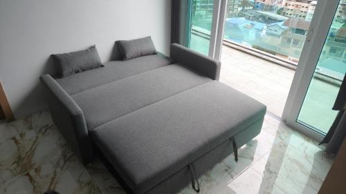 Patong Apartment | Emerald Terrace Resort 2 bedrooms Panoramic Ocean View Top Floor