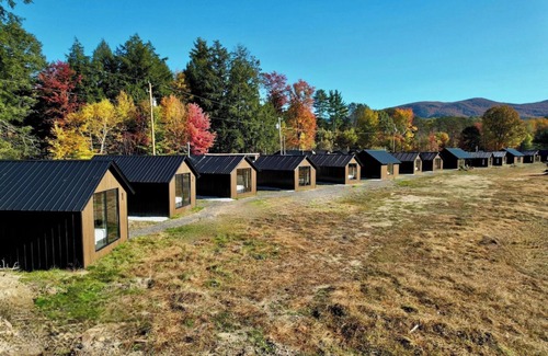 Brandon Cabin | Emrose Luxury Cabins 11