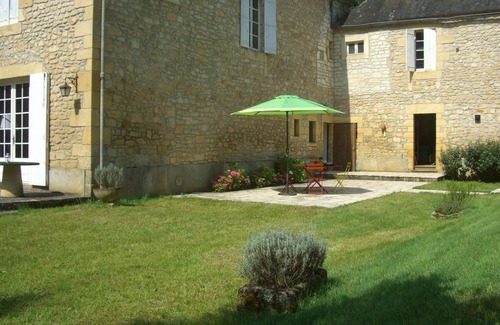 Grolejac House | En Périgord Noir, Location D'une Belle Maison 10 Personnes Avec Piscine Privée