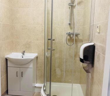 Moulton Apartment | En-suites Rooms in Northampton