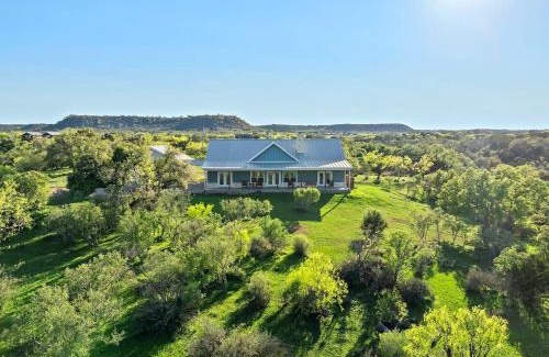 Fredericksburg House | Enchanted Rockview House - 3 Bedroom-Firepit
